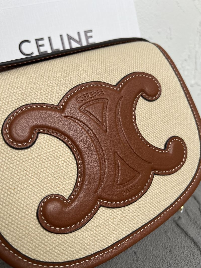 Ce1i*e triomphe bags